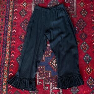 Goddess Gear Organic Black Linen Crop Bloomers Pantaloons L